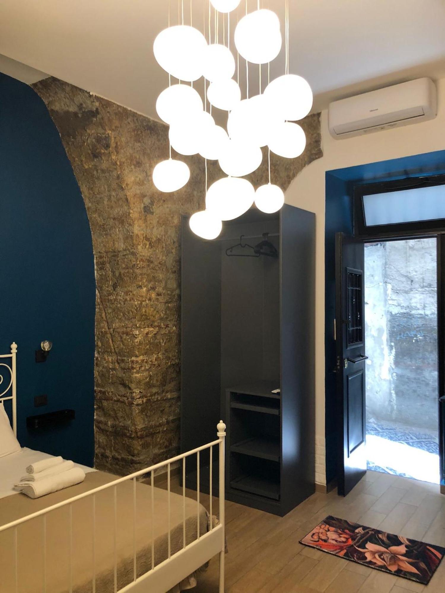 Casa Mariella Bed and Breakfast Napoli Esterno foto